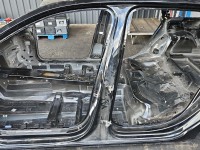Próg lewy SŁUPEK ŚRODKOWY B Audi A4 B9 kombi 5d LY9T