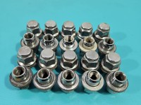 Śruby kół Toyota Rav4 V szpilki