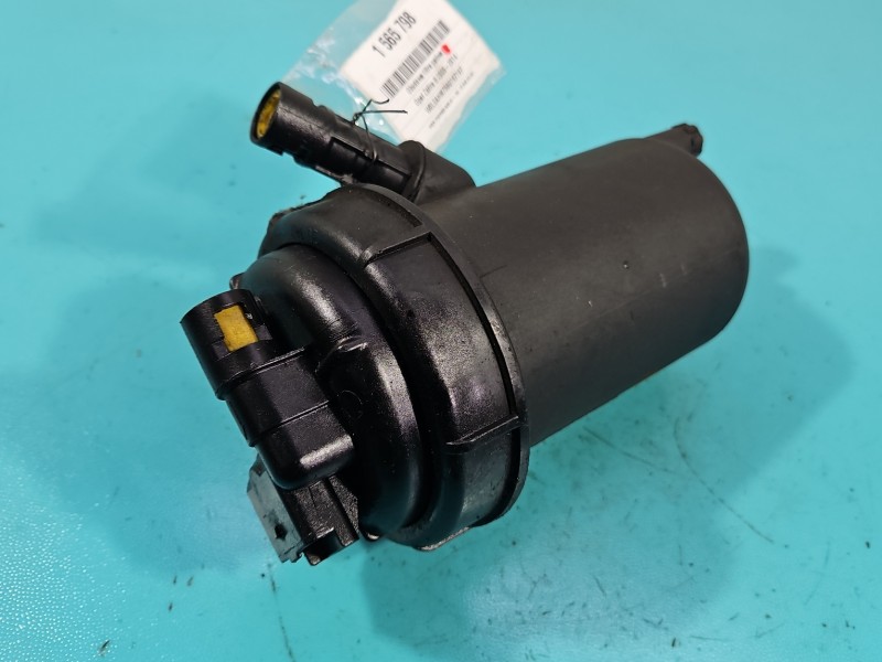 Obudowa filtra paliwa Opel Zafira B 13204107 1.9 cdti