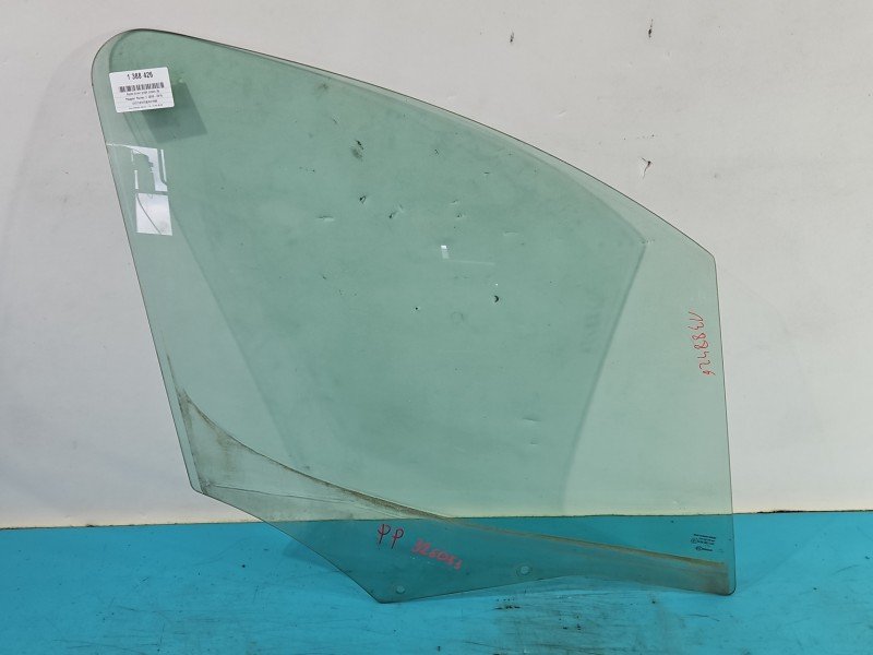 Szyba drzwi przód prawa Peugeot Partner II HB