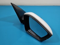 Lusterko prawe Skoda Kamiq biały LF9E europa