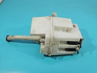 Zbiornik Zbiorniczek płynu spryskiwacza Toyota Avensis II T25