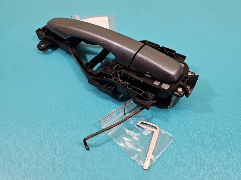 Klamka przód lewa zewnętrzna Volvo V40 II 12- 31440082