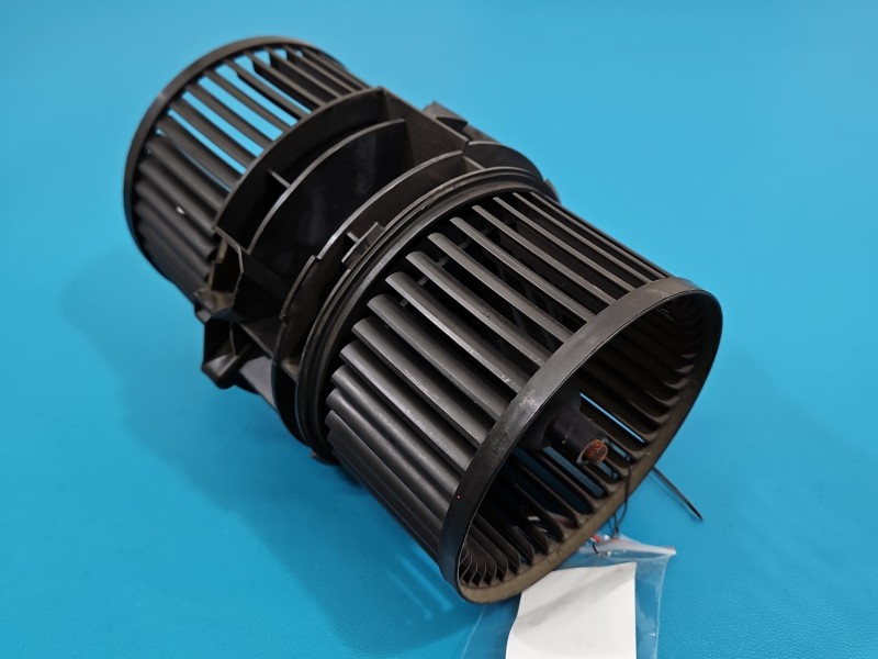 Dmuchawa nawiewu wentylator Renault Fluence europa