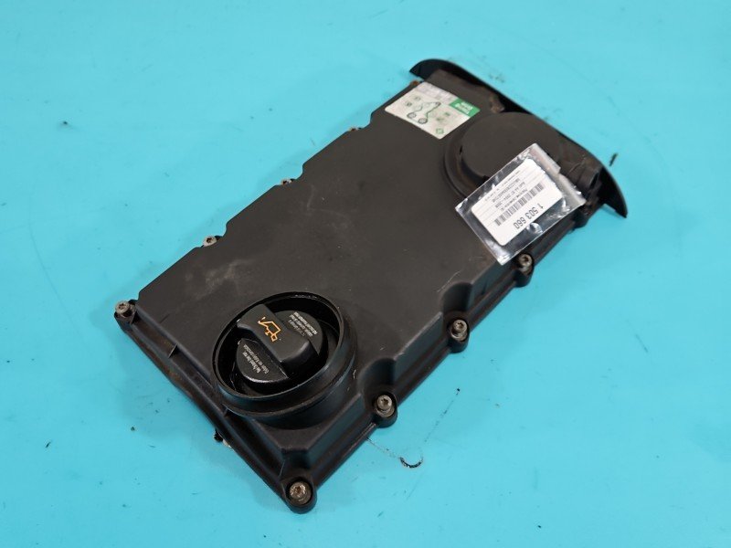 Pokrywa zaworów Audi A4 B7 2.0 tdi