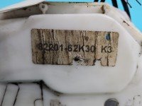 Zamek przód prawy 82201-62K30 Suzuki Swift Mk6 EUROPA