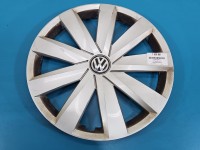 Kołpak sztuka Vw Passat B8