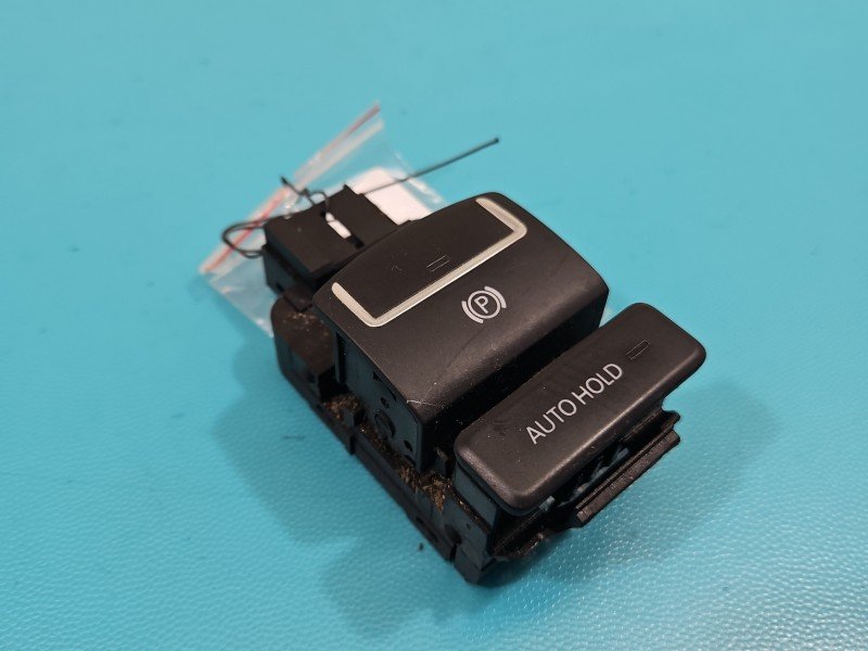 Przełącznik hamulca ręcznego Vw Tiguan I 07- 5N0927225 Przełącznik hamulca ręcznego Vw Tiguan I 07- 5N0927225