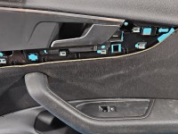 Tapicerka drzwi przód prawa boczek pasażera Audi A4 B9 8W0867134