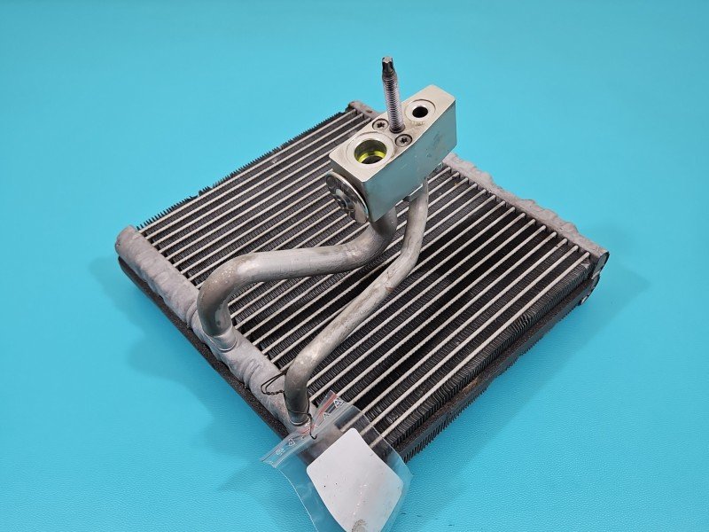 Nagrzewnica Opel Astra V K GN807002, EBH-20F010S91901, J2842 EUROPA Nagrzewnica Opel Astra V K GN807002, EBH-20F010S91901, J2842 EUROPA
