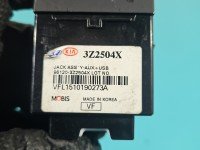 Gniazdo USB Hyundai I40 3Z2504X
