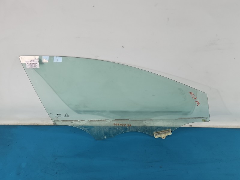 Szyba drzwi przód prawa pasażera Hyundai Elantra VI 15-20 Hyundai, 4 DRZWI sedan