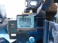 Pompa wspomagania Renault Clio III 8200294978A 1.4 16v (K4J780)