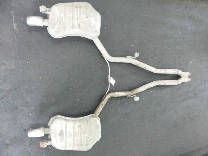 Tłumik Audi A8 D3 4E0253612M 4,2.0 V8 tdi Tłumik Audi A8 D3 4E0253612M 4,2.0 V8 tdi