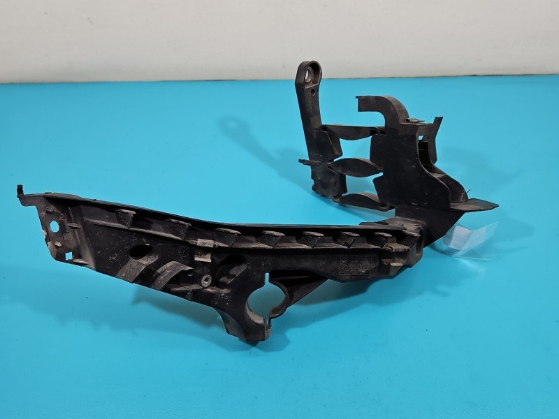 Listwa podref AUDI A4 B8 3.0 tdi (CCW) Listwa podref AUDI A4 B8 3.0 tdi (CCW)