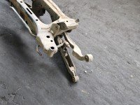 Tylna belka oś tył Renault Koleos 2.5 16V