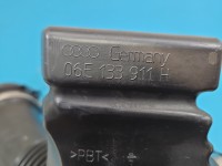 Rura AUDI A4 B8 3.2 V6 FSI 06E129627S przewód Od filtra do przepustnicy