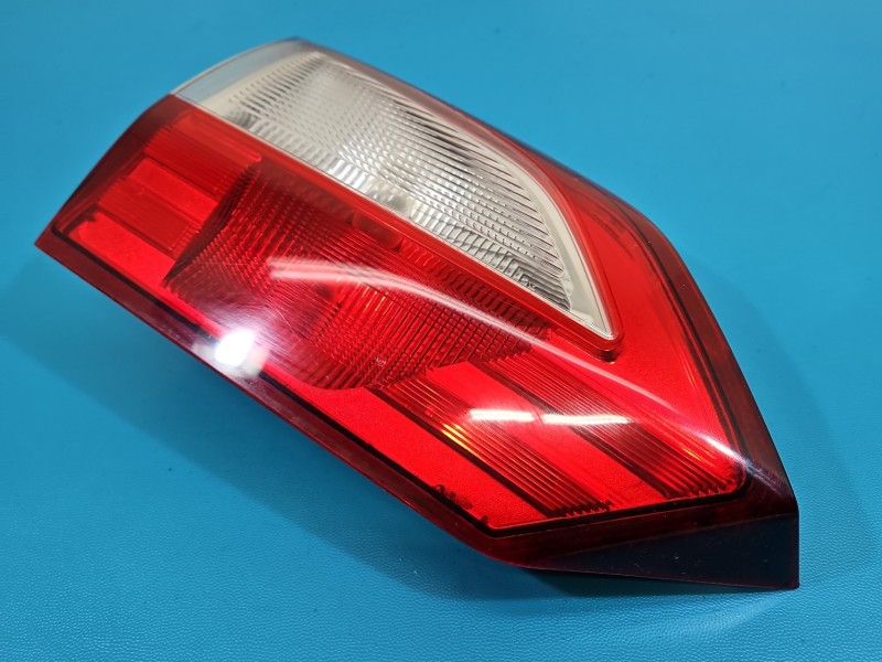 Lampa tył lewa klapy FORD C-MAX II MK2 HB EUROPA