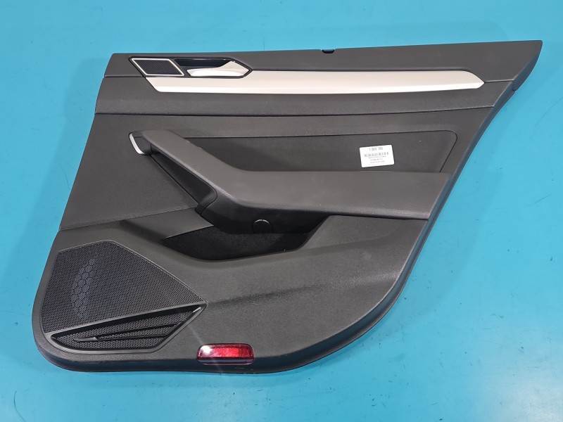 Tapicerka drzwi tył prawa boczek Vw Passat B8 197019781-21, 3G9861318B