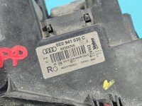 Reflektor prawy lampa przód Audi A4 B6 EUROPA
