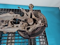 Piasta koła tył lewa zwrotnica łożysko Kia Carnival II 05-14 2.9 crdi