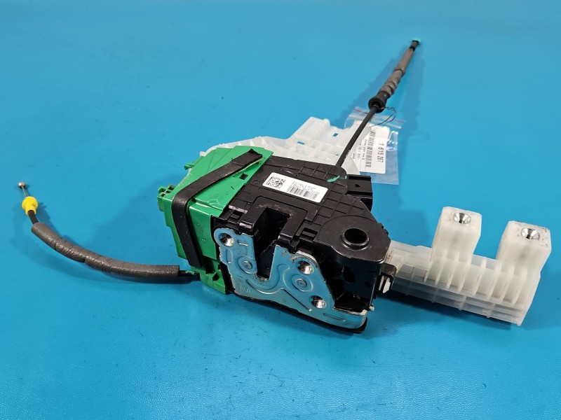 Zamek przód lewy Hyundai I30 III 16- EUROPA 5pin 81310-G3040