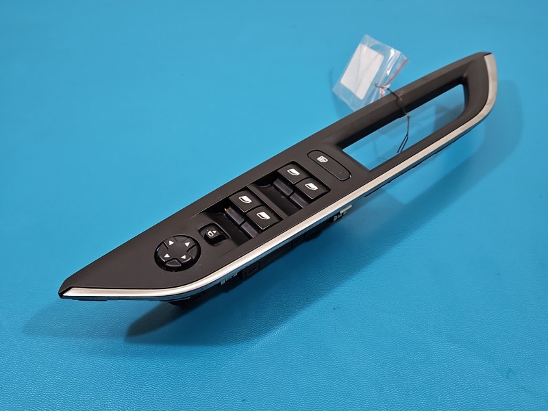 Przełącznik szyb Peugeot 3008 II 98319739ZD Peugeot EU