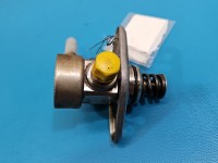 pompka Pompa paliwa Vw Golf VII 1.2 TSI 04E127026AF Volkswagen