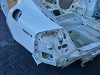 Błotnik tył lewy Kia Stinger ćwiartka SNOW WHITE PEARL