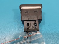 Gniazdo USB Alfa romeo Giulietta 156096934