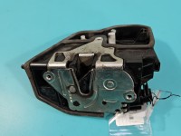 Zamek przód lewy 7202143 Bmw X3 e83 EUROPA Producent części: BMW, 7pin