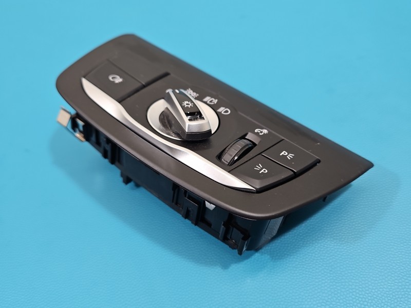 Przełącznik włącznik świateł BMW iX3 G08 9472965