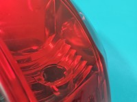 Lampa tył prawa Producent części: Dodge, Delikatnie wypalona obudowa nad żarówką Dodge Journey HB EUROPA