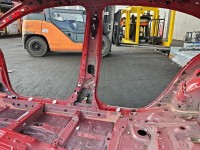 Próg prawy SŁUPEK ŚRODKOWY B Toyota Corolla E21 19- sedan 4d 3U5
