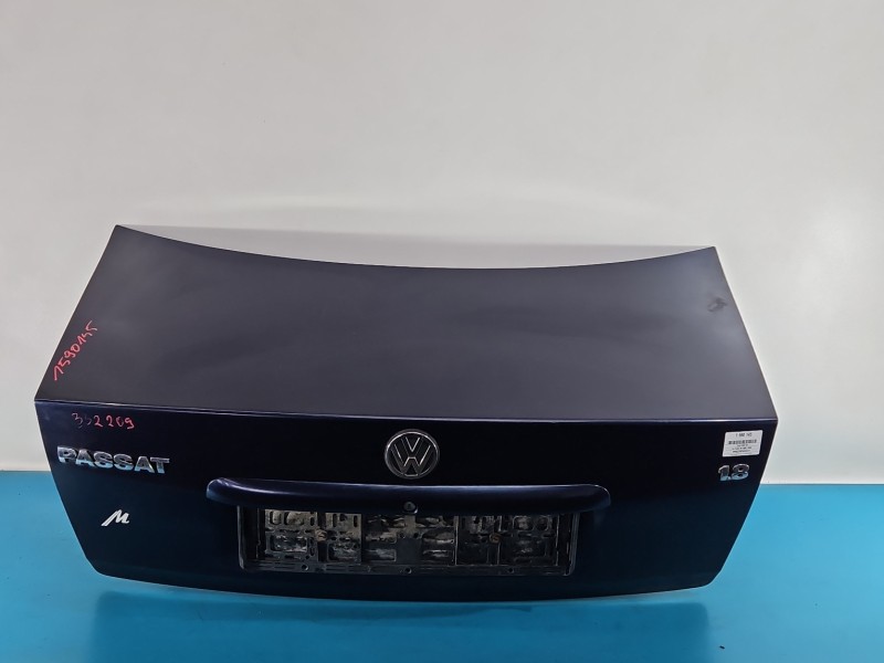 Klapa tył Vw Passat B5 sedan 4d Ln5y