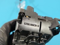 Zamek tył lewy Renault Laguna III 6pin, uszkodzona obudowa wtyczki 825010003R-B