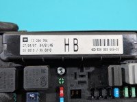 Skrzynka bezpieczników Opel Astra III H 13206754HB, 13206754