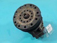 Sprężarka klimatyzacji kompresor 447220-9243 Toyota Avensis II T25 1.8 vvti