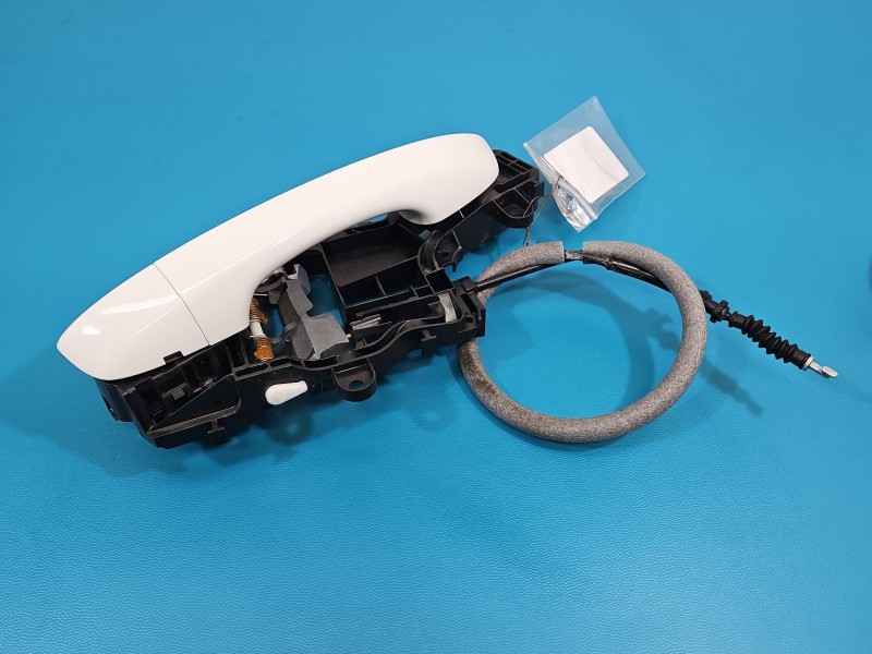 Klamka tył prawa zewnętrzna Vw Tiguan II 16- 510837812M