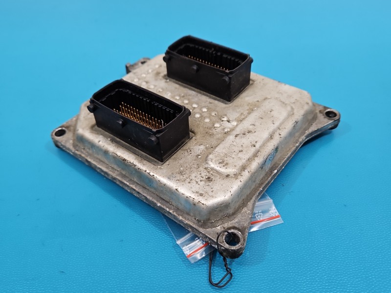 Komputer Sterownik silnika Opel Zafira B 1.8 16V 12992406, 5WK9395