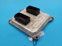 Komputer Sterownik silnika Opel Zafira B 1.8 16V 12992406, 5WK9395