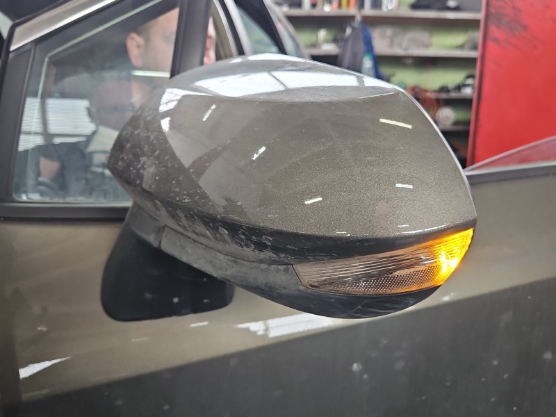 Lusterko lewe Toyota Corolla E21 19- 6pin 6X1 europa