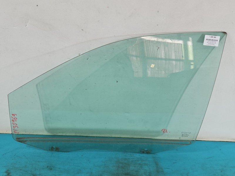 Szyba drzwi przód lewa Dodge Caravan V 07-20 HB
