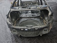 Pas tylny podłoga wanna bagażnika Toyota Corolla E21 19- sedan