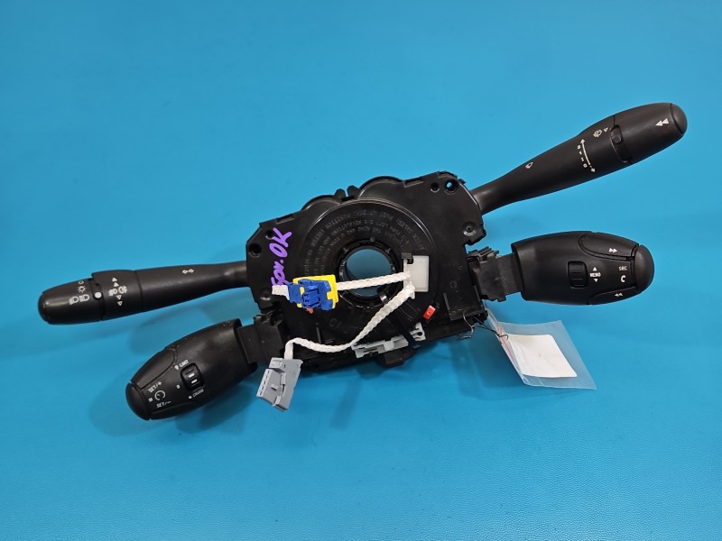 Przełącznik zespolony Peugeot 301 98042440XT