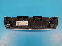 Konsola panel nawiewu Audi A3 8V 8V0820043D