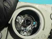 Reflektor prawy lampa przód Mazda Premacy EUROPA