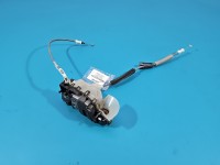 Zamek przód lewy Opel Corsa F EUROPA 444122