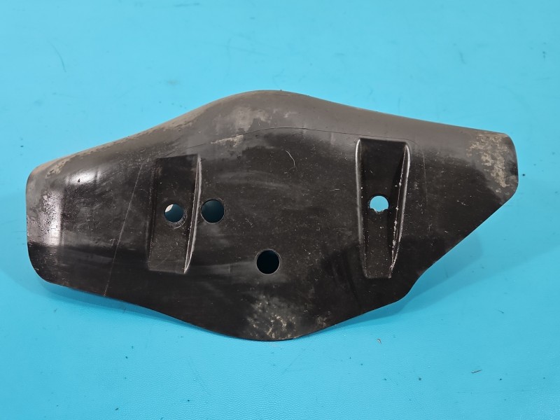 Osłona ZAŚLEPKA PLASTIK Skoda Superb III 5Q0501733A