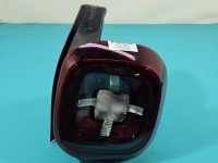 Lampa tył prawa Producent części: Dacia, Z LISTWĄ ŻARÓWKOWĄ Dacia Duster II 18- HB